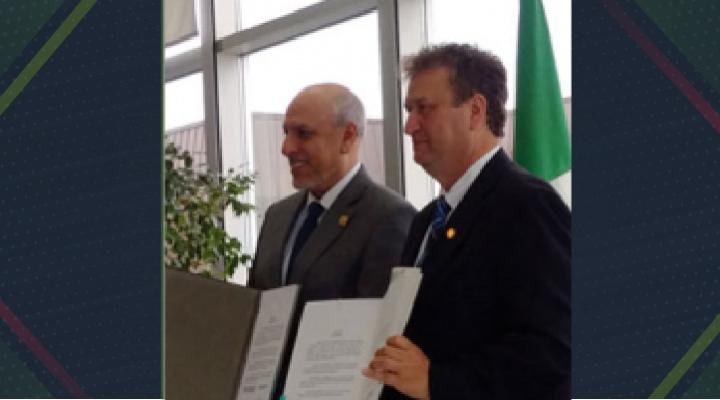 Firman México y Canadá seis acuerdos de colaboración científica