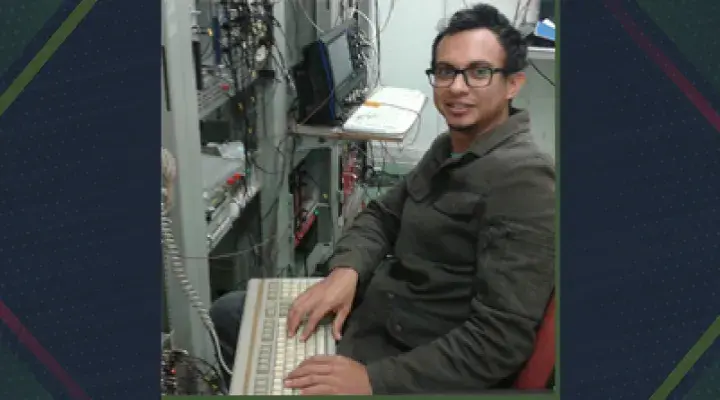 Participa científico mexicano